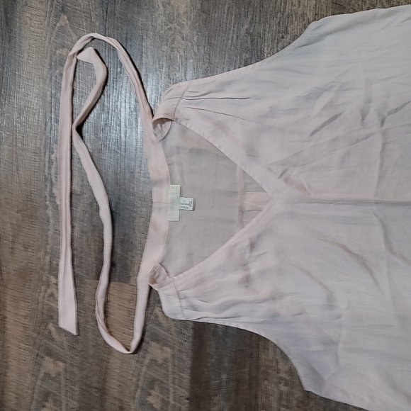 Very gently used pink blouse Forever 21 plus sizes US-OX CA-OT see through thin - Picture 4 of 8